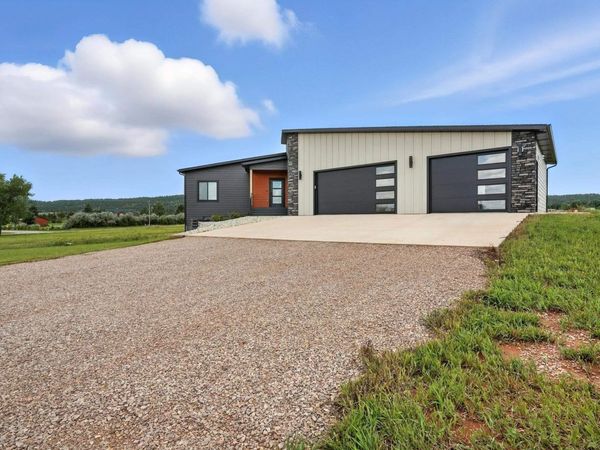6420 ANDERSON RD, Summersest, SD 57718
