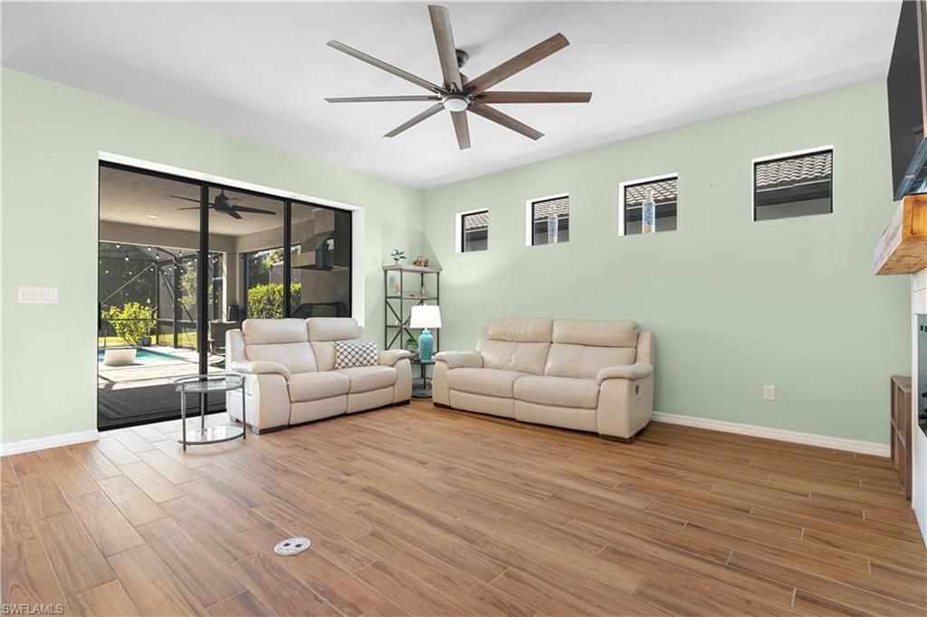 3944 Black Eagle Ln, Fort Myers, FL 33966 Photo