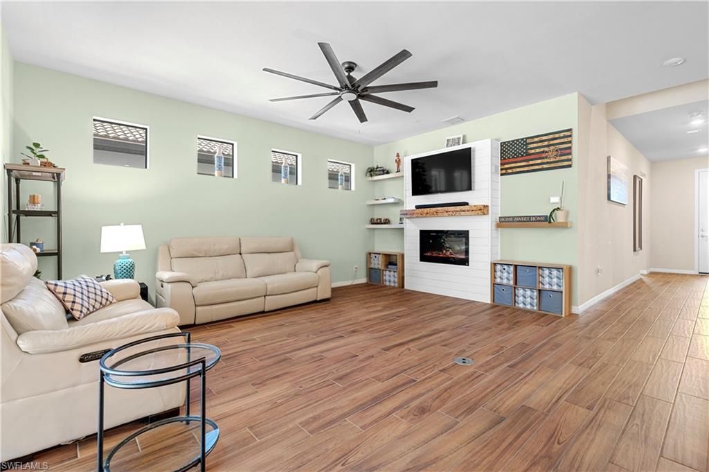 3944 Black Eagle Ln, Fort Myers, FL 33966 Photo