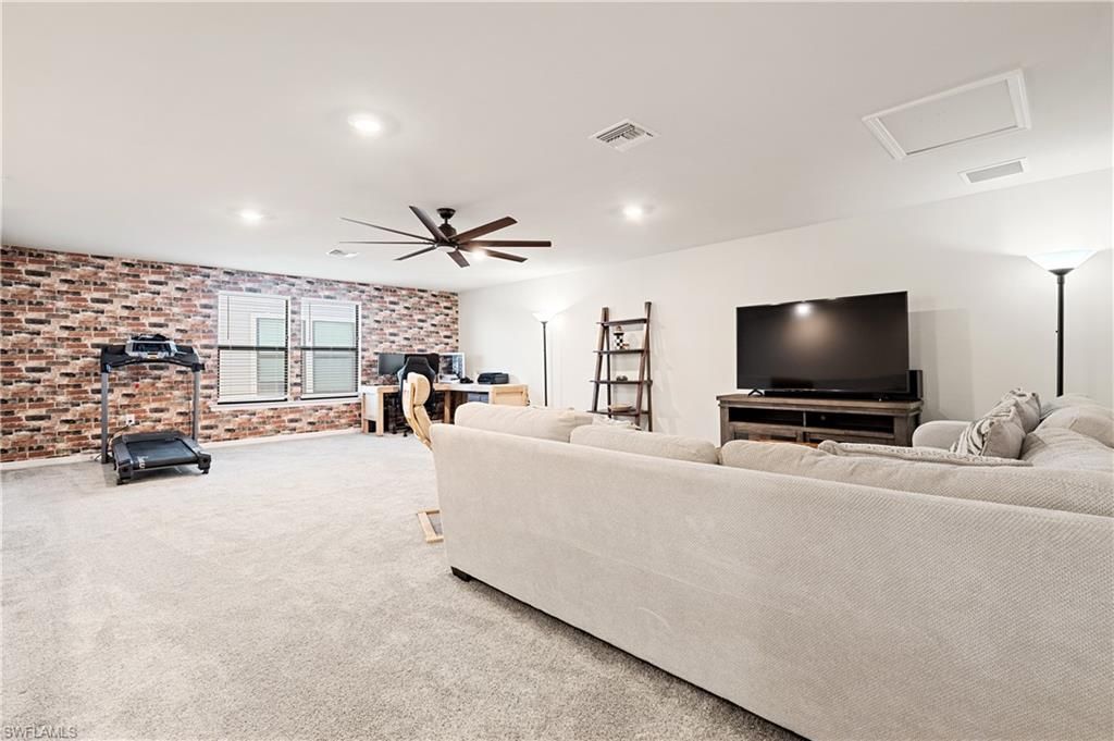 3944 Black Eagle Ln, Fort Myers, FL 33966 Photo