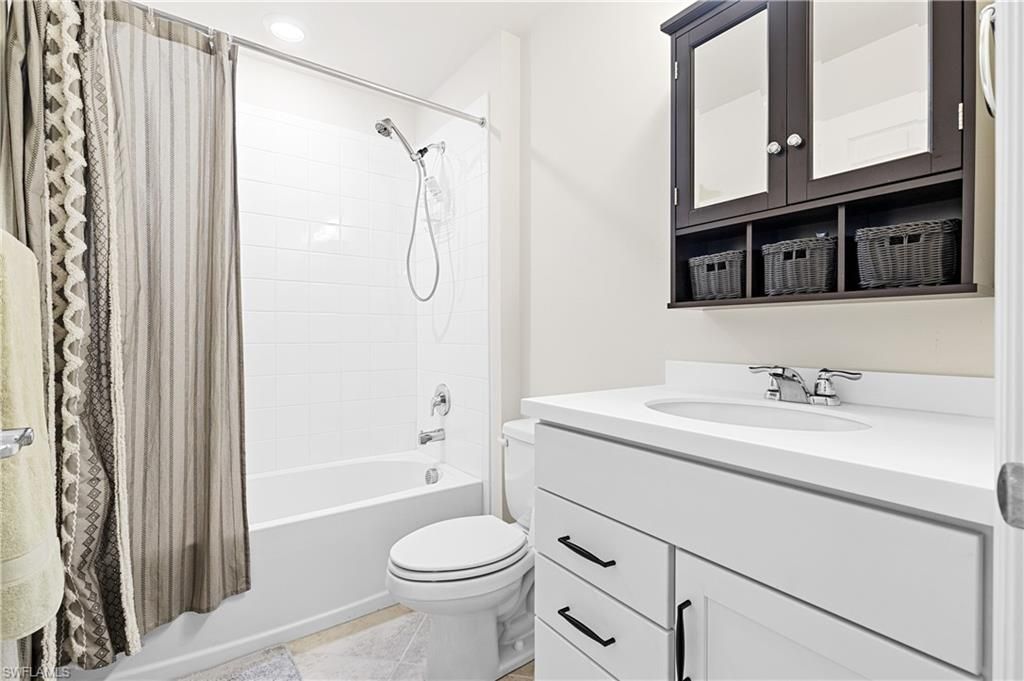 3944 Black Eagle Ln, Fort Myers, FL 33966 Photo