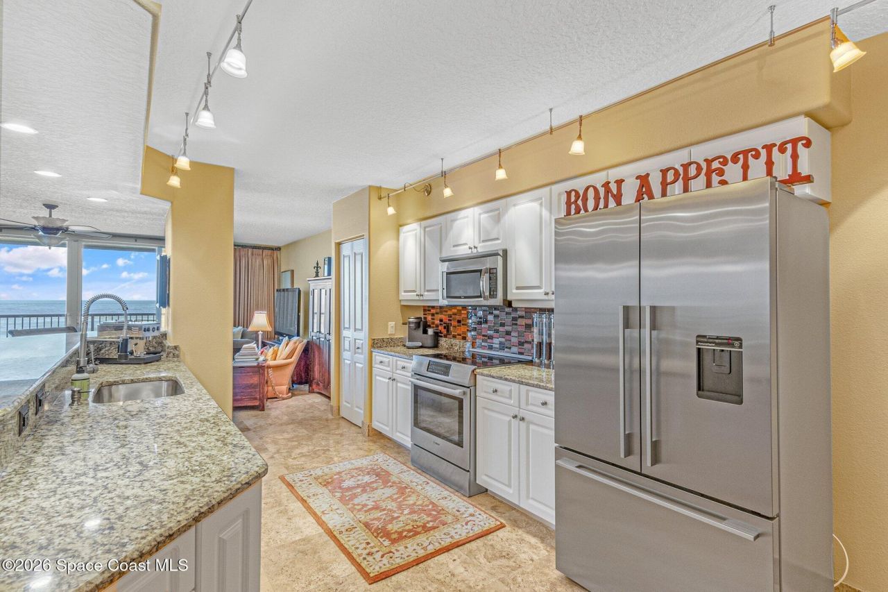 2095 Jimmy Buffett Mem Highway, Unit 4204d, Indian Harbor Beach, FL 32937 Photo