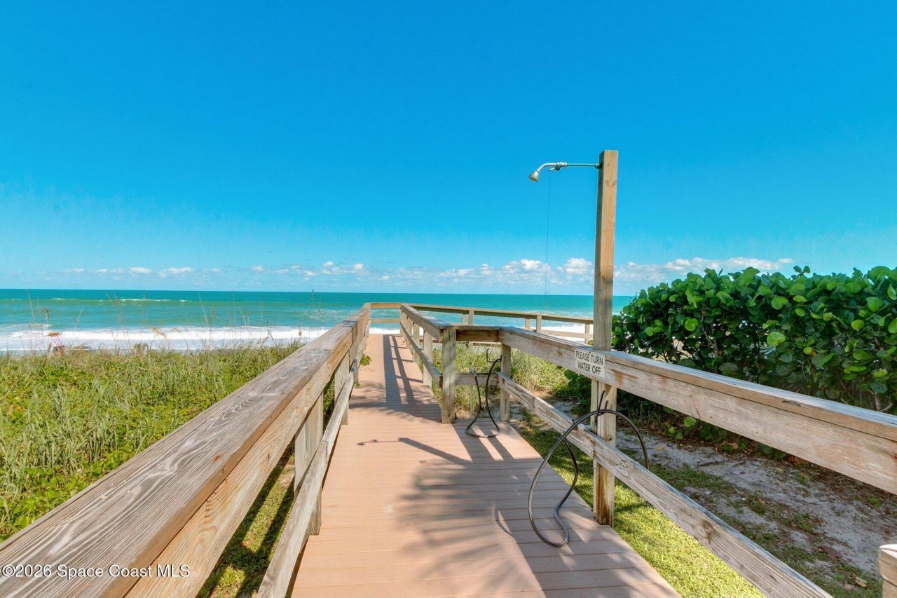 2095 Jimmy Buffett Mem Highway, Unit 4204d, Indian Harbor Beach, FL 32937 Photo