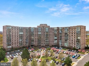19375 CYPRESS RIDGE TERRACE, Unit 901, LEESBURG, VA 20176