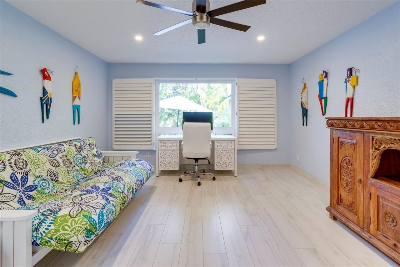 935 42nd Avenue N, Saint Petersburg, FL 33703 Photo