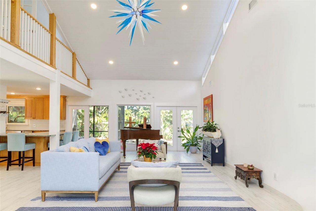 935 42nd Avenue N, Saint Petersburg, FL 33703 Photo