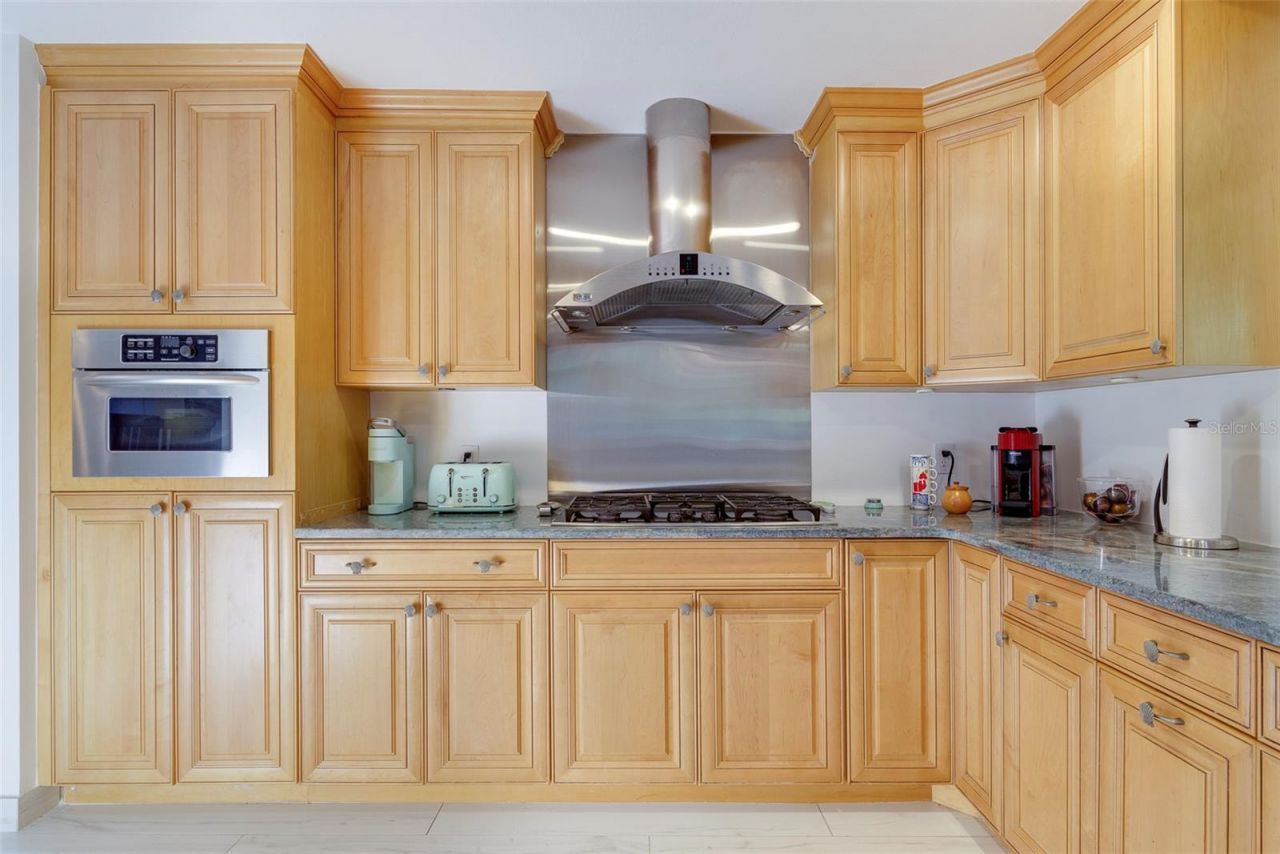 935 42nd Avenue N, Saint Petersburg, FL 33703 Photo