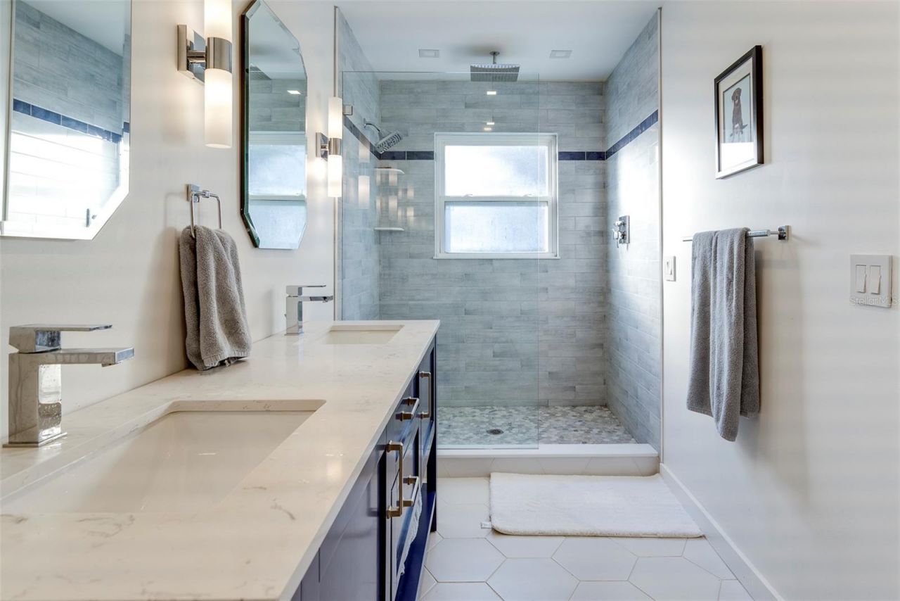 935 42nd Avenue N, Saint Petersburg, FL 33703 Photo