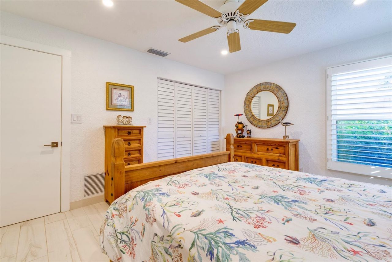 935 42nd Avenue N, Saint Petersburg, FL 33703 Photo