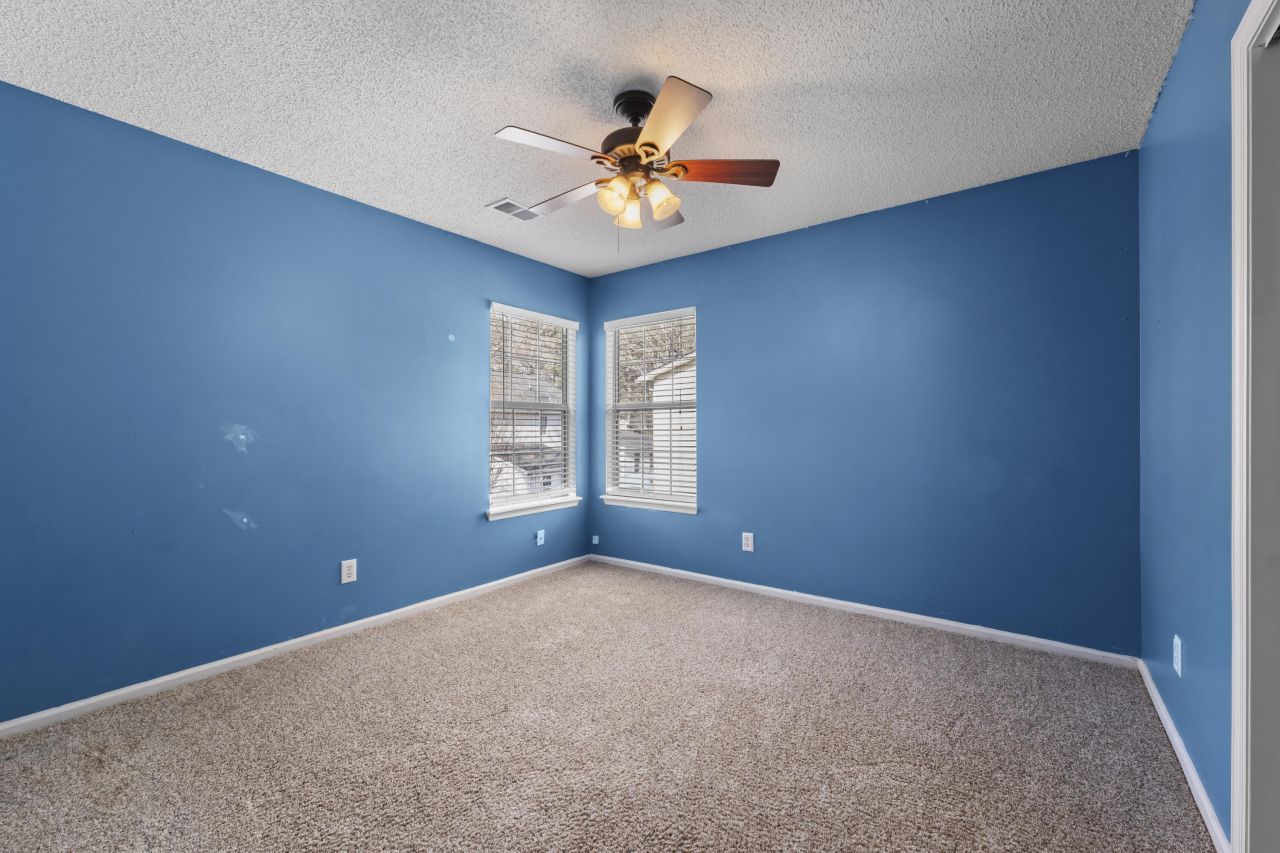 1005 Shinnecock Hill Court Photo 22