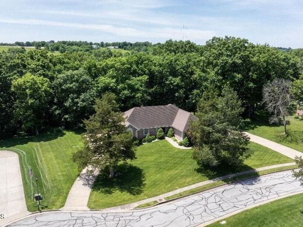 2328 GREEN MEADOW DRIVE, Jefferson City, MO 65101