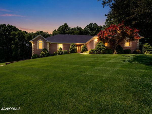 2328 GREEN MEADOW DRIVE, Jefferson City, MO 65101