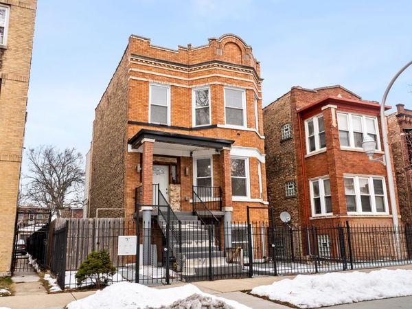 4920 W Iowa Street, Chicago, IL 60651