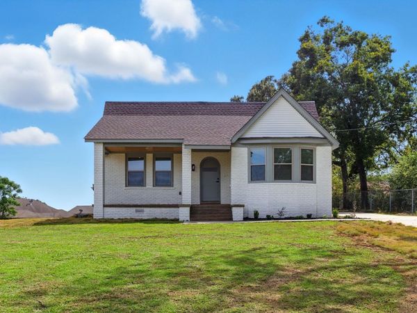 1300 E Maryland Avenue, Sherwood, AR 72120