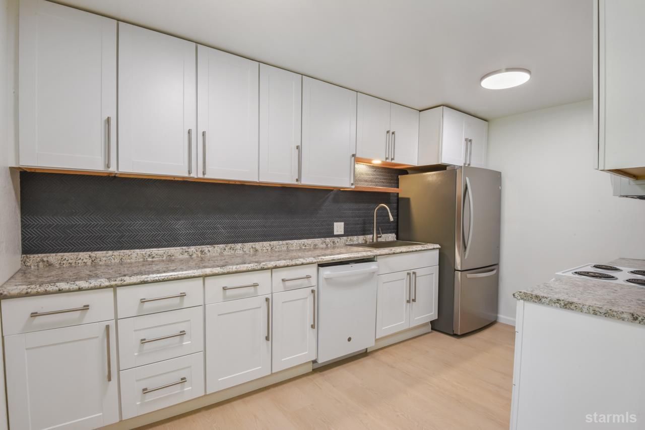 866 Southwood Boulevard, Incline Village, NV 89451 Photo