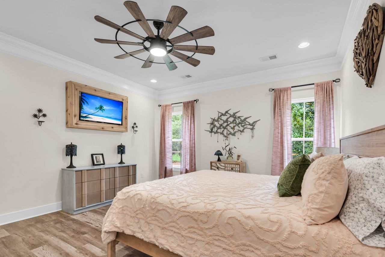 182 Longleaf Drive Photo 40