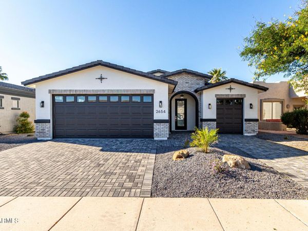 2654 N LEMA Drive, Mesa, AZ 85215