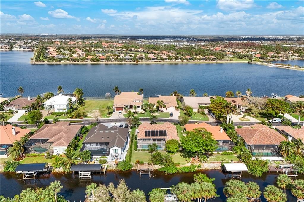 5411 Harborage Dr, Fort Myers, FL 33908 Photo