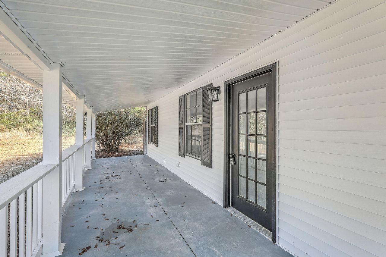 233 Harlock Drive Photo 21