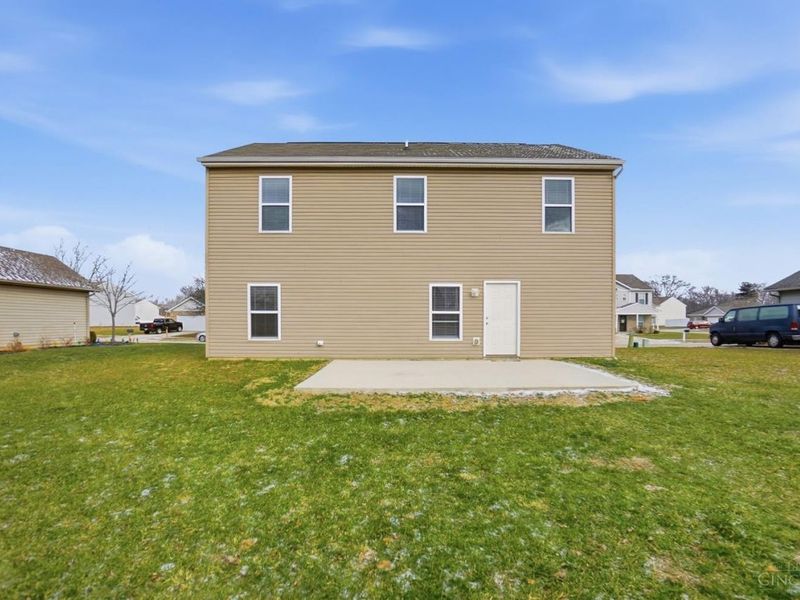 60 Tarragon Way, New Lebanon, OH 45345 Photo 2