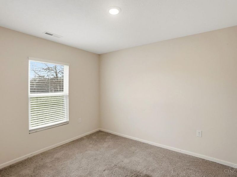 60 Tarragon Way, New Lebanon, OH 45345 Photo 21