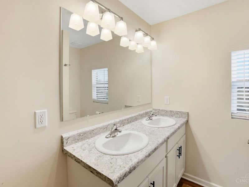 60 Tarragon Way, New Lebanon, OH 45345 Photo 29