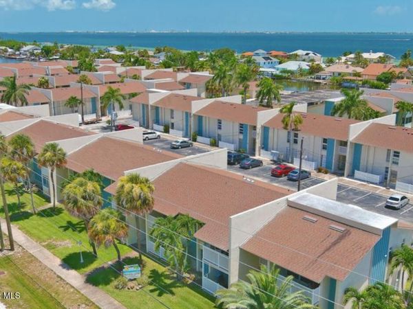 250 N Banana River Drive, Unit B7, Merritt Island, FL 32952