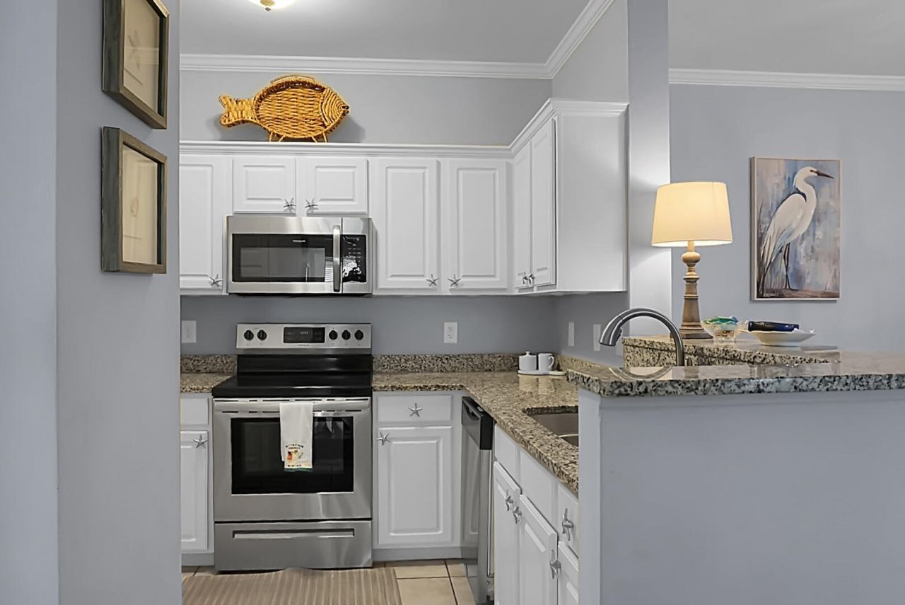 1600 Long Grove Drive Photo 22