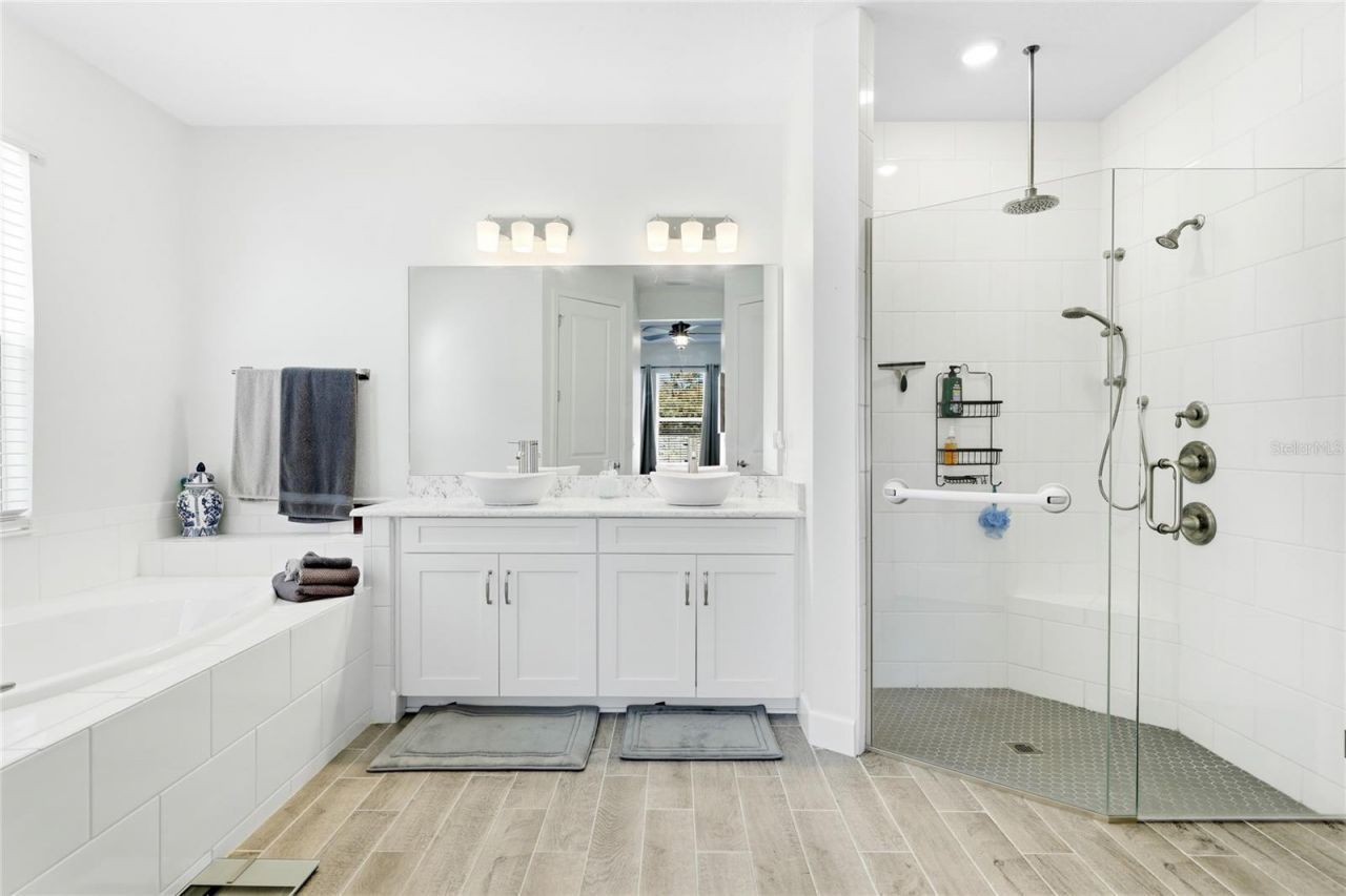 11160 Fieldstone Drive, Palmetto, FL 34221 Photo