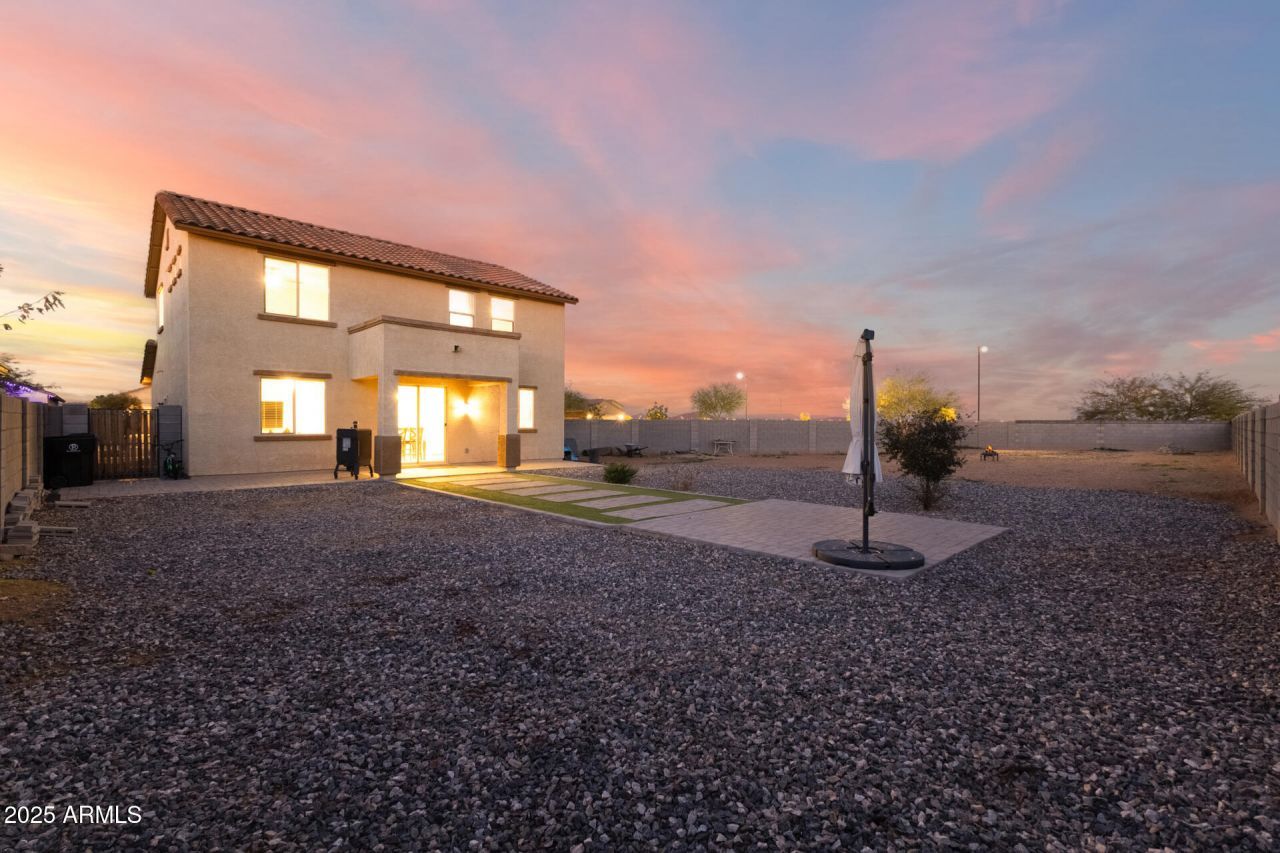 17525 W Monte Lindo Lane, Surprise, AZ 85387 Main Photo