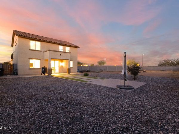 17525 W MONTE LINDO Lane, Surprise, AZ 85387