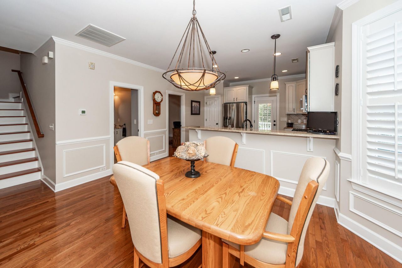 3548 Bagley Drive Photo 6