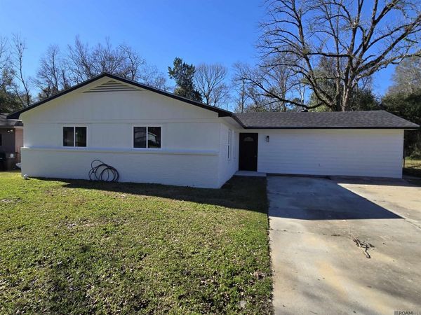 8815 Cedar Glen Dr, Baton Rouge, LA 70811