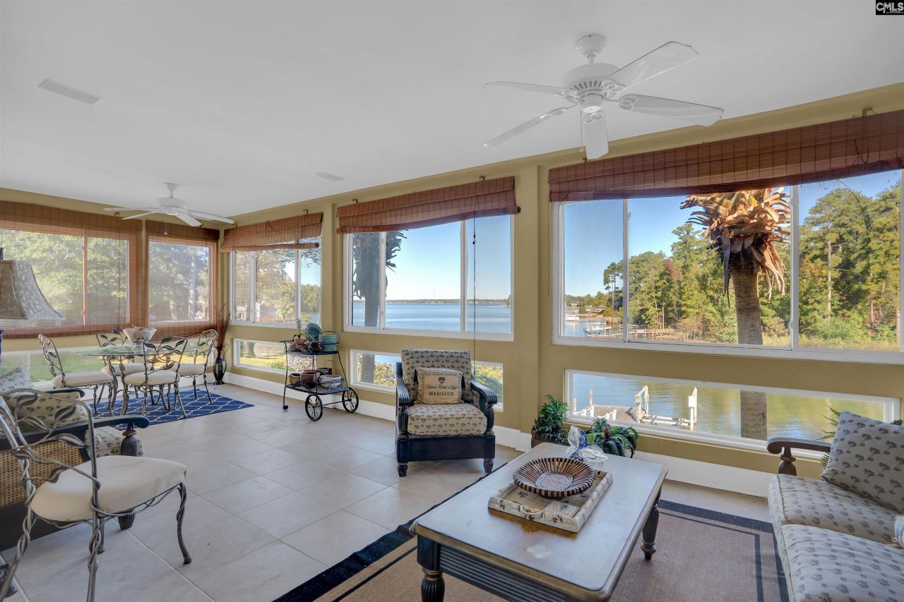 327 Regatta Road Photo 12