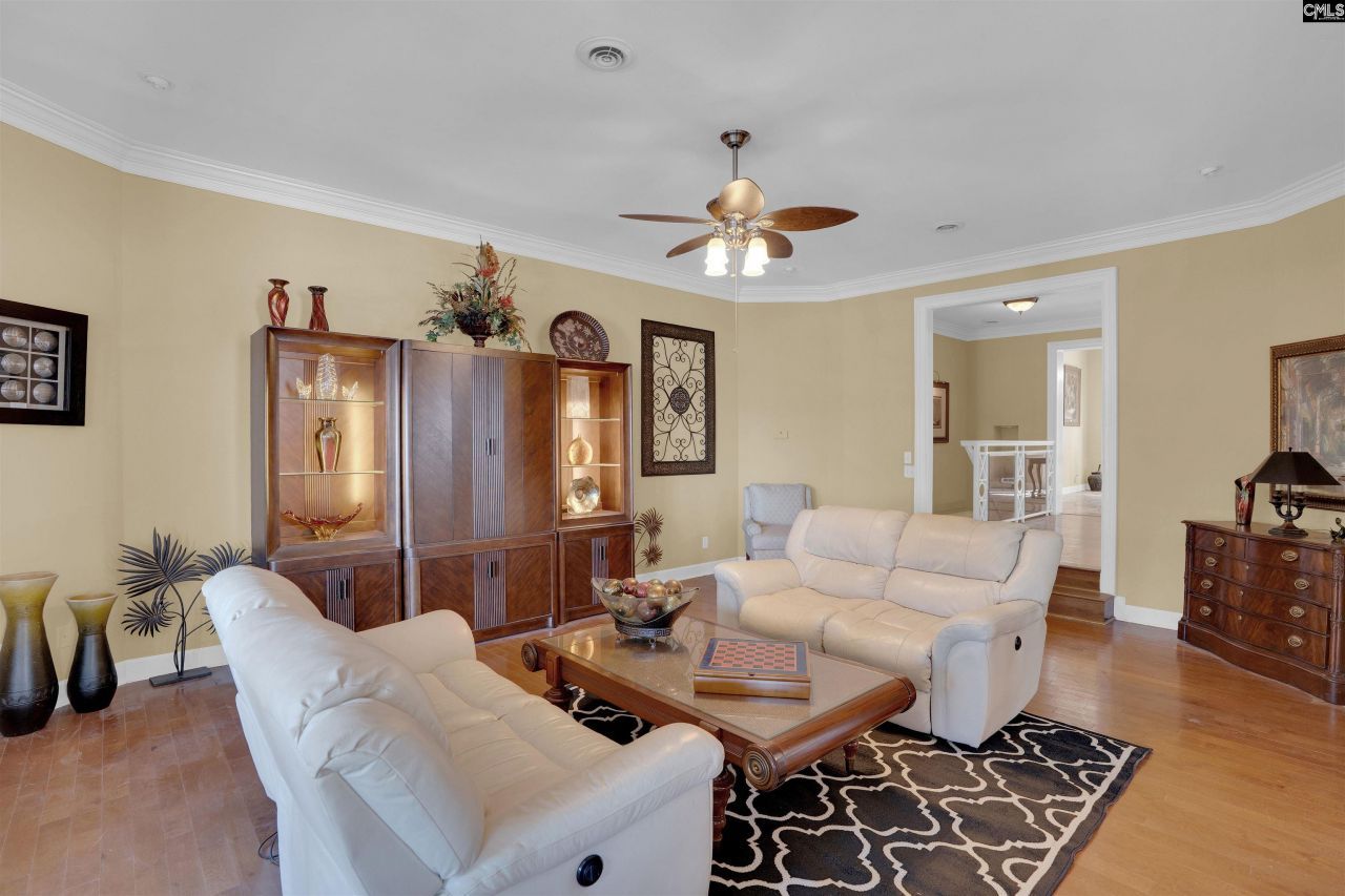 327 Regatta Road Photo 13