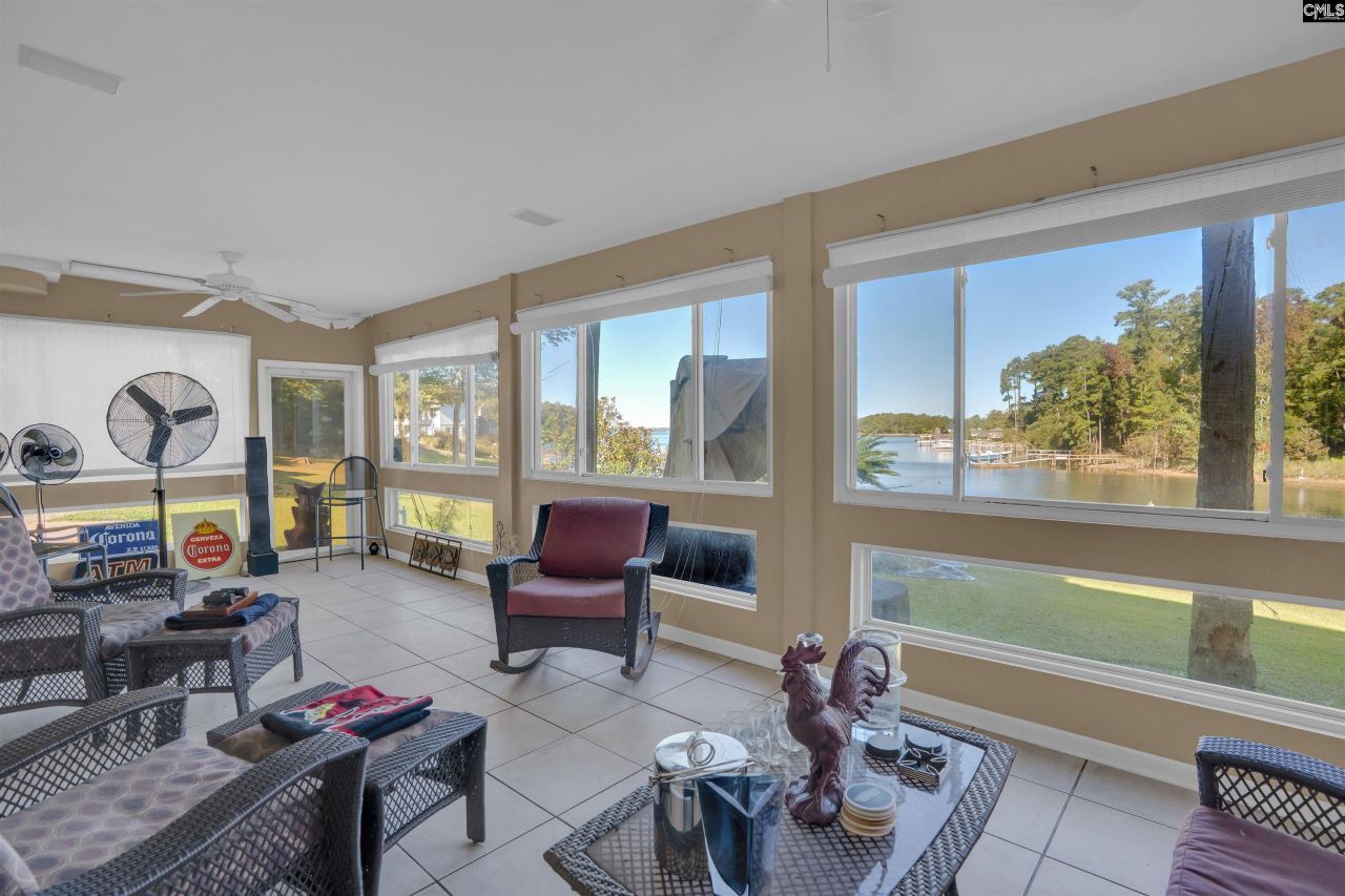 327 Regatta Road Photo 32