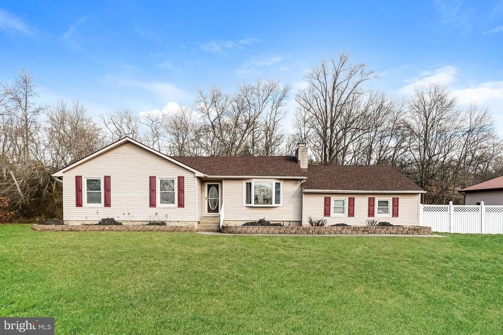 185 Laux Road, Monroeville, NJ 08343 Main Photo