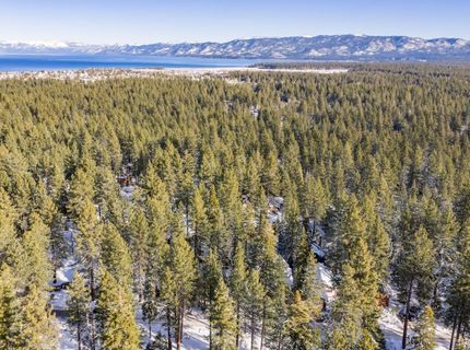 863 Julie Lane, South Lake Tahoe, CA 96150 Photo