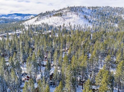 863 Julie Lane, South Lake Tahoe, CA 96150 Photo