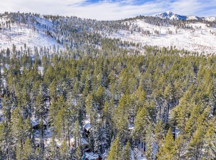 863 Julie Lane, South Lake Tahoe, CA 96150 Photo