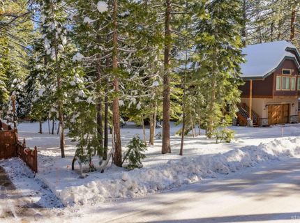 863 Julie Lane, South Lake Tahoe, CA 96150 Photo