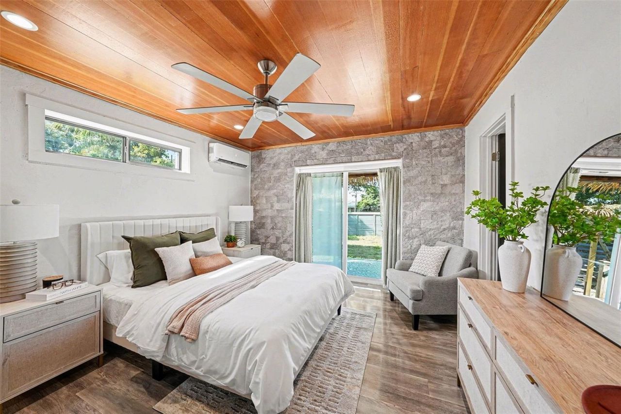 2227 29th Street S, Saint Petersburg, FL 33712 Photo