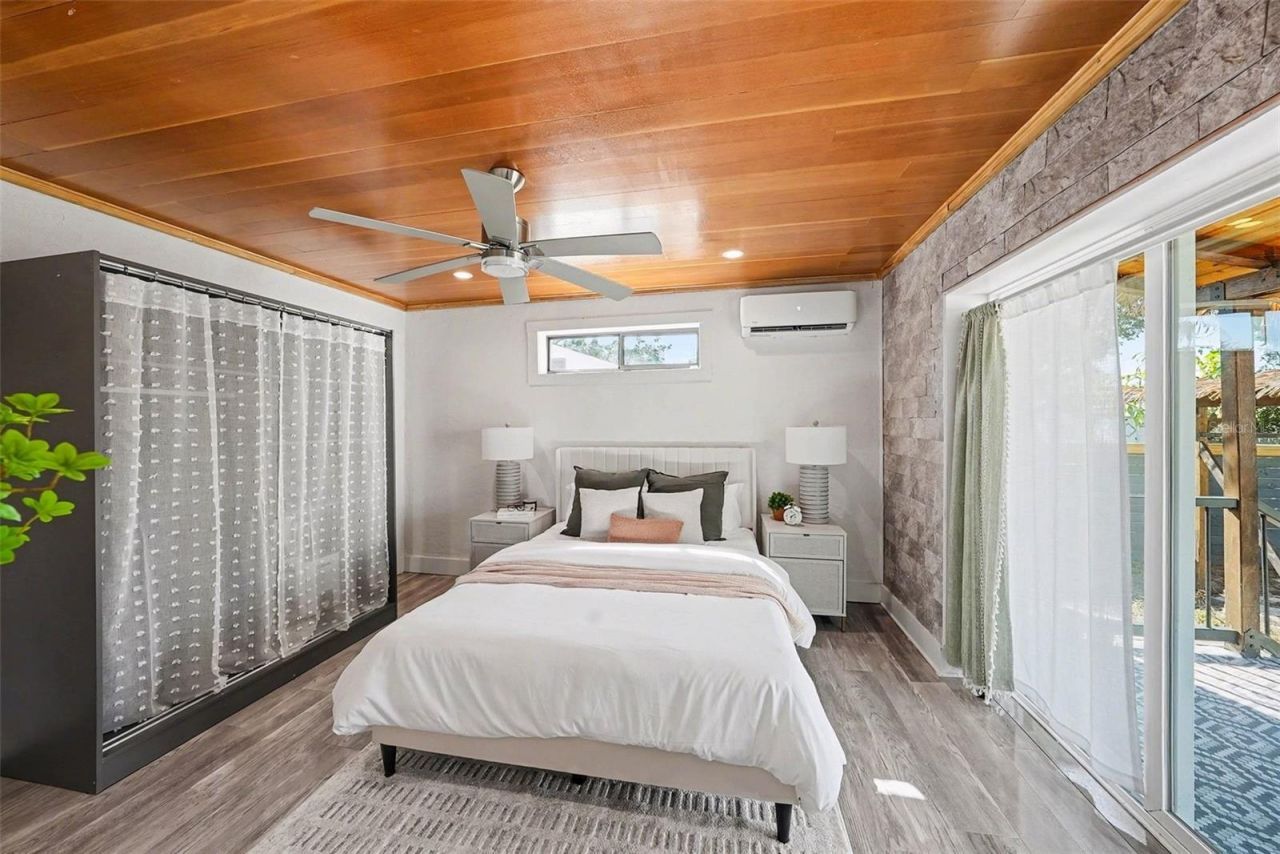 2227 29th Street S, Saint Petersburg, FL 33712 Photo