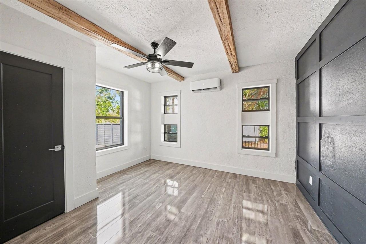 2227 29th Street S, Saint Petersburg, FL 33712 Photo