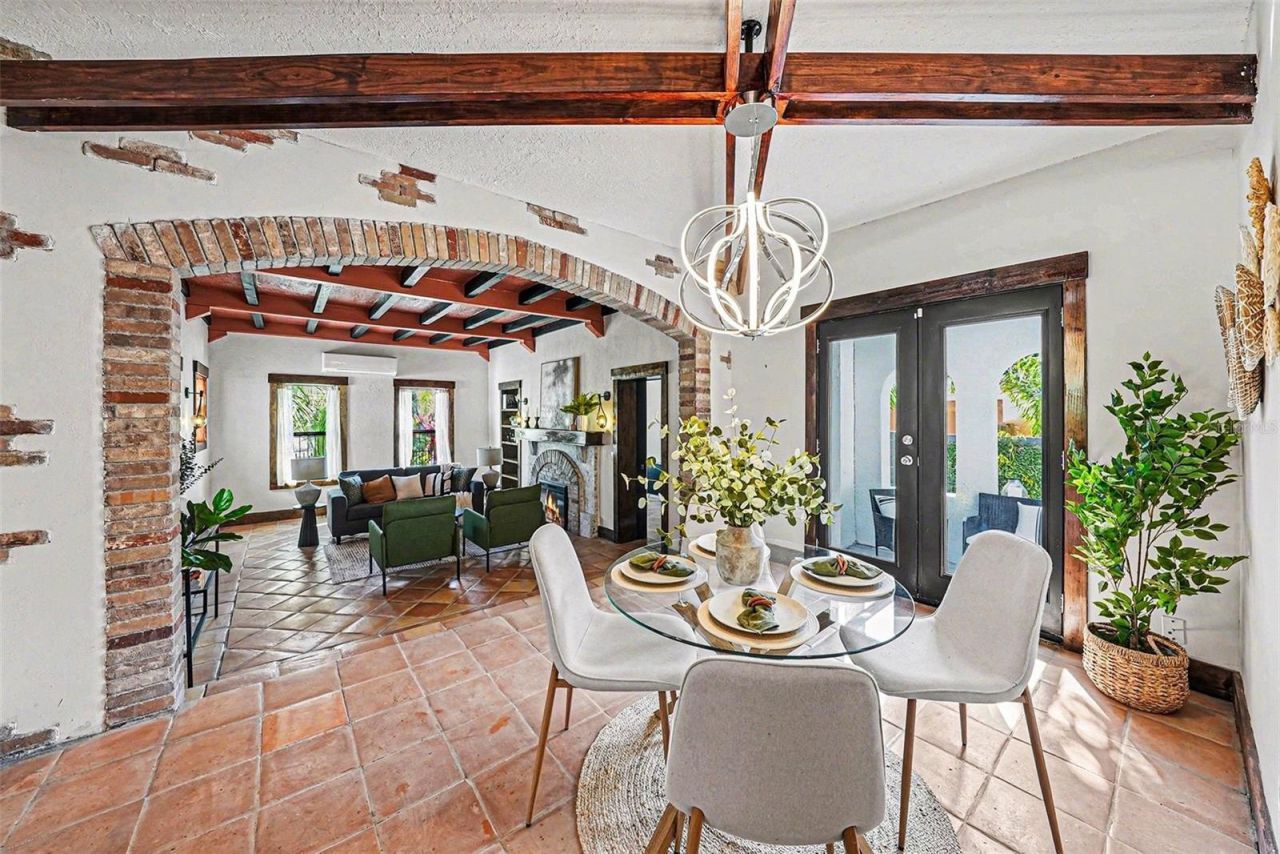 2227 29th Street S, Saint Petersburg, FL 33712 Photo