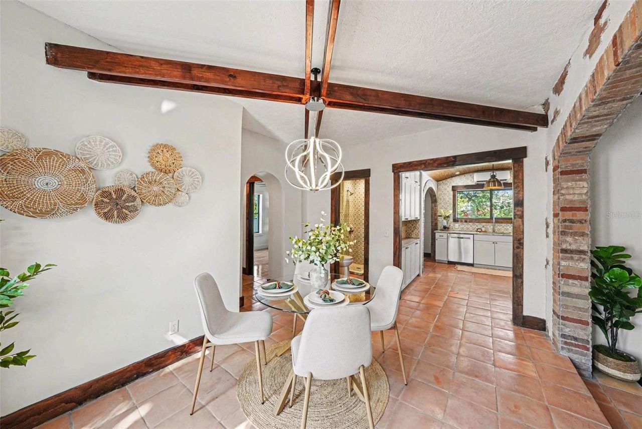 2227 29th Street S, Saint Petersburg, FL 33712 Photo