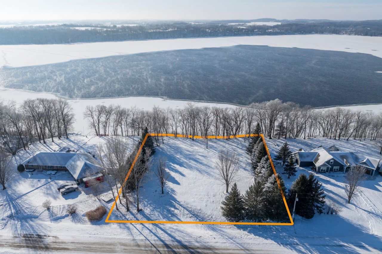 48901 N Shore Road, Waterville, MN 56096 Main Photo