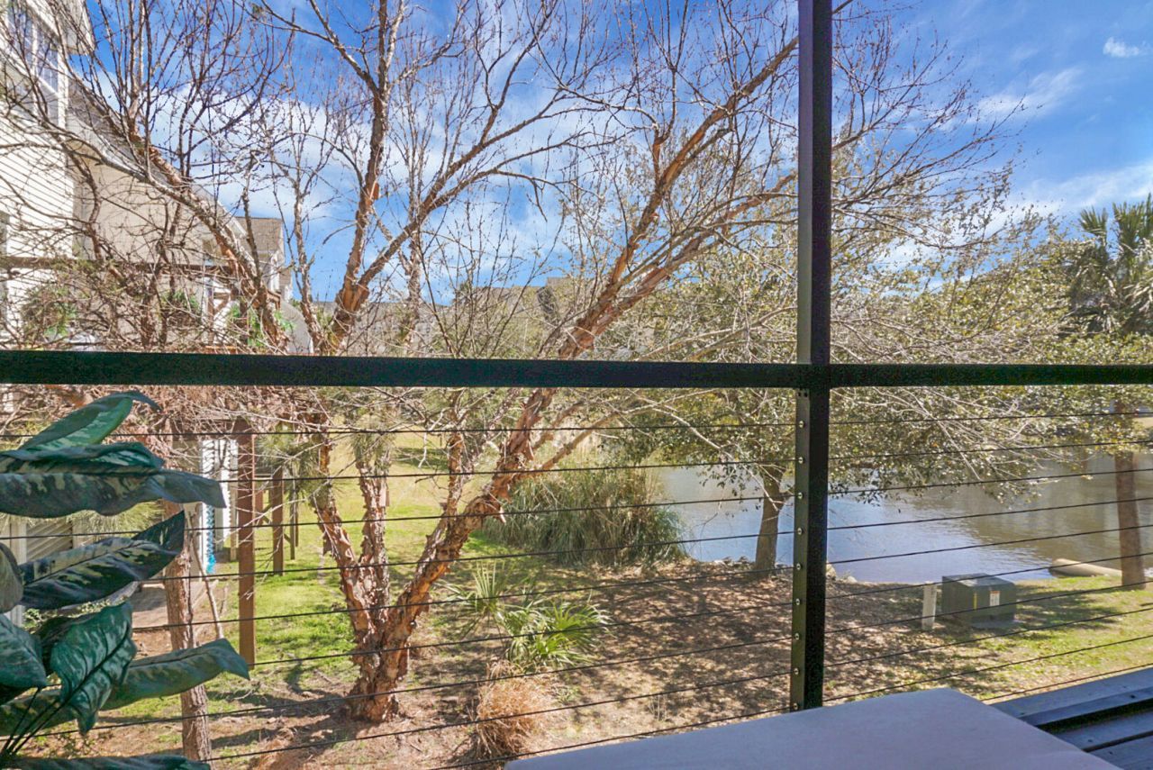 305 Lanyard Street Photo 27