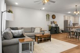 305 Lanyard Street photo 4