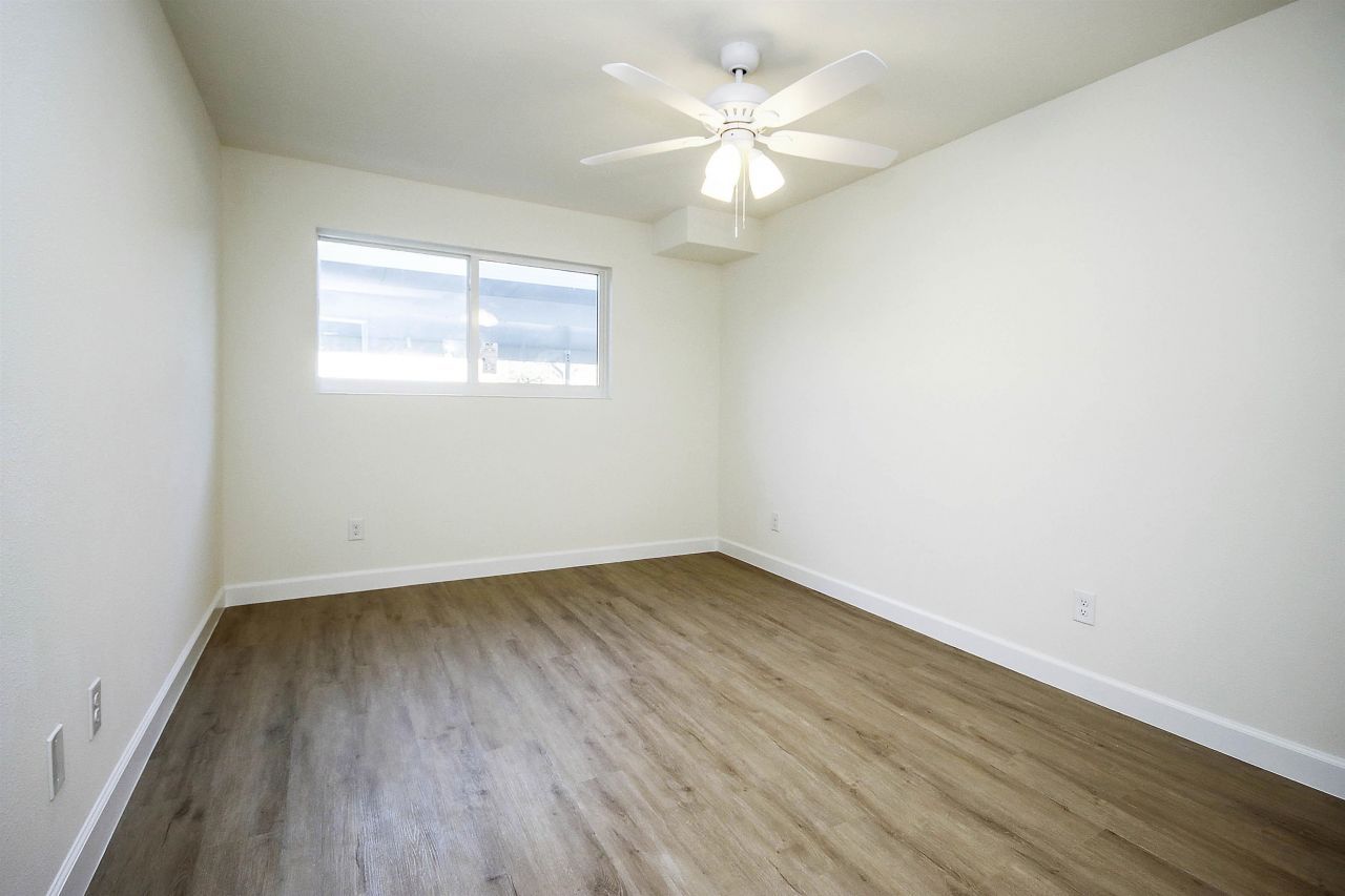 561 Periwinkle Way, Unit E2, Sanibel, FL 33957 Photo